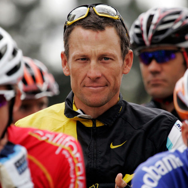 Błędne koło: kariera i upadek Lance'a Armstronga